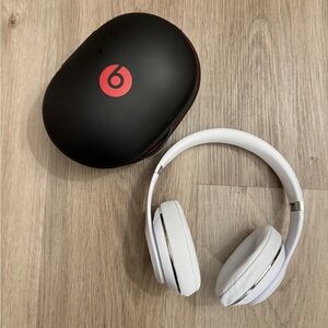 Beats by Dre headphones